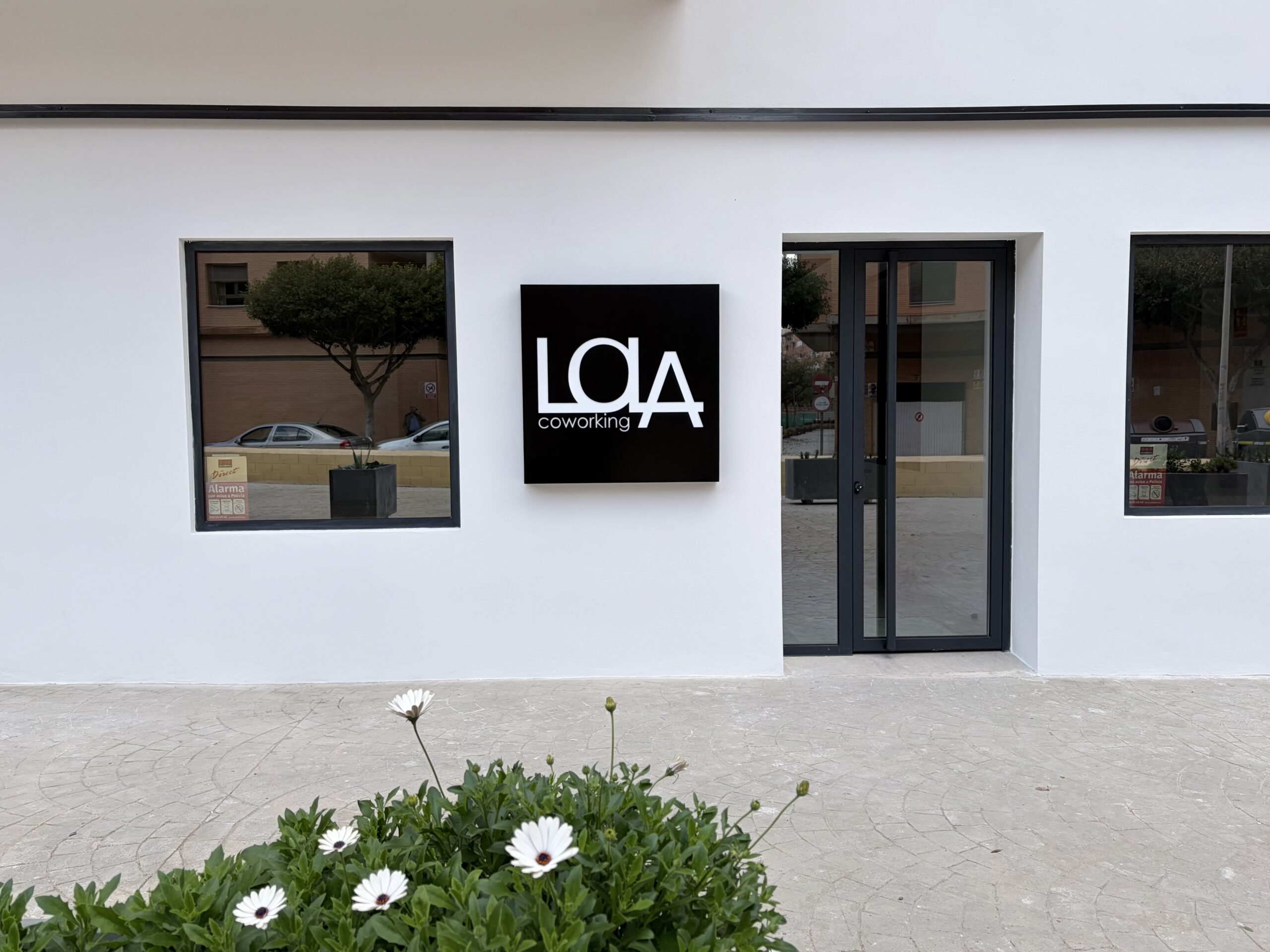 LOLAcoworking - Montserrat, salones de eventos y bodas en Almería